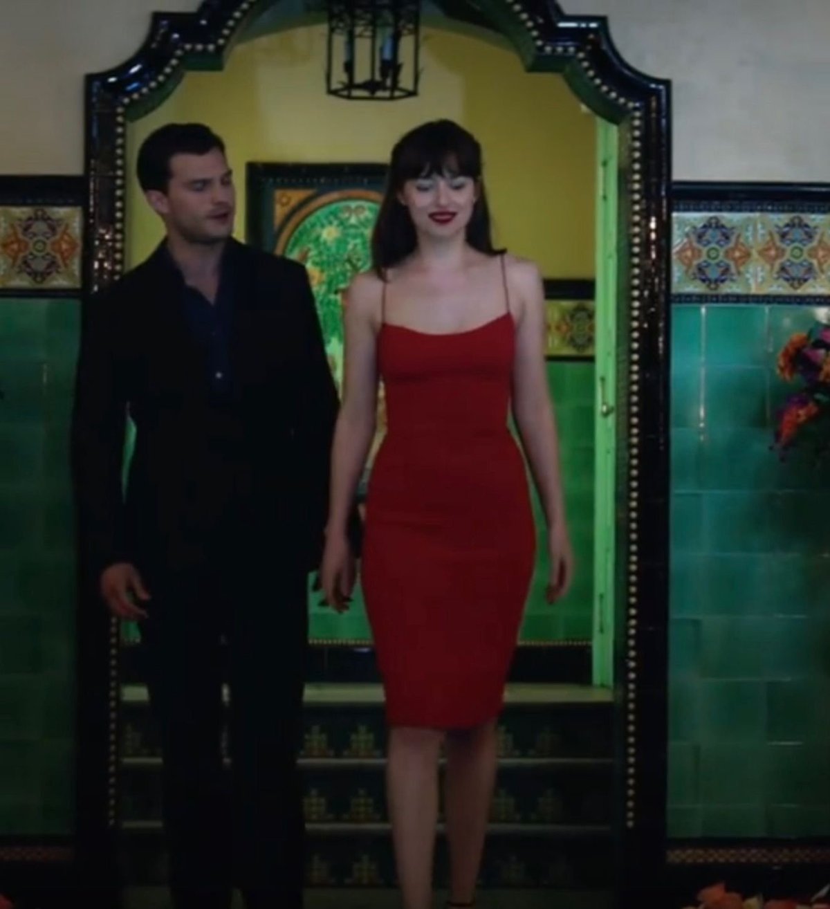 Наряды Анастейши стил в фильме 50 оттенков