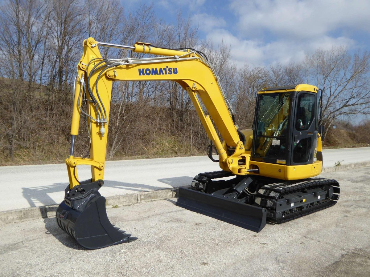 Мини экскаватор Коматсу РС -10