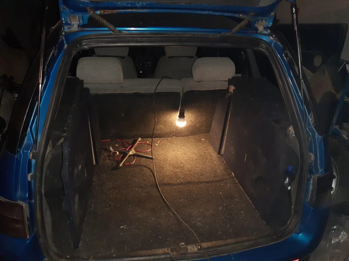 ВАЗ 21111 багажник