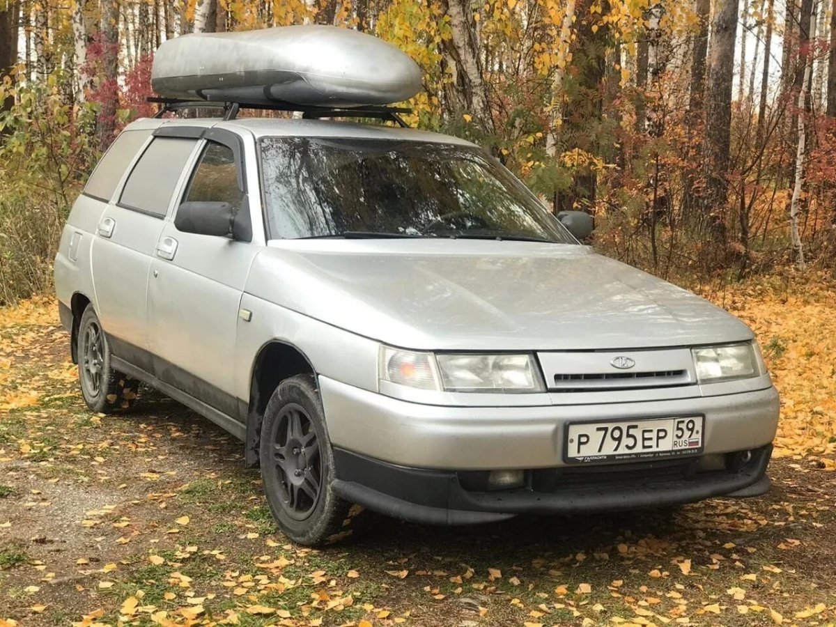 Lada (ВАЗ) 2111