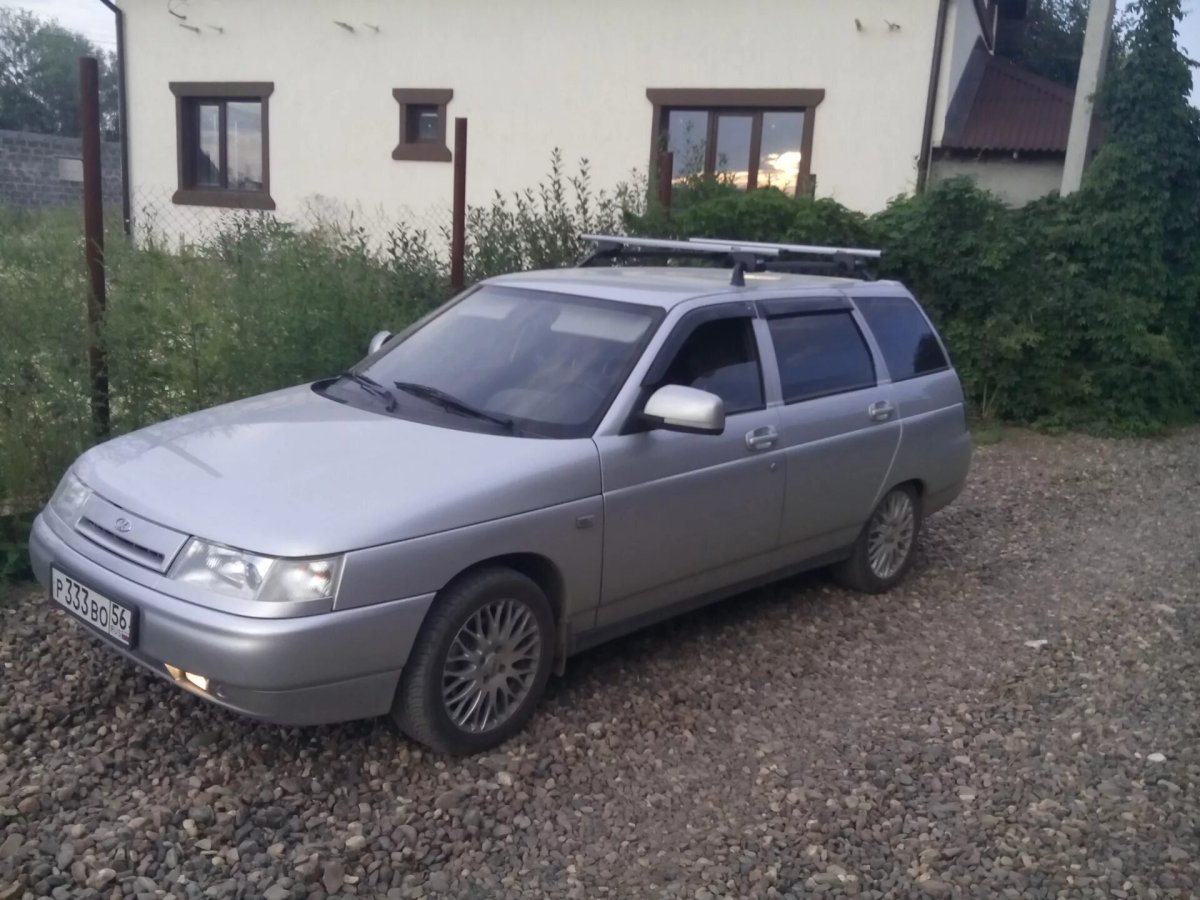 ВАЗ 2111 универсал без рейлингов