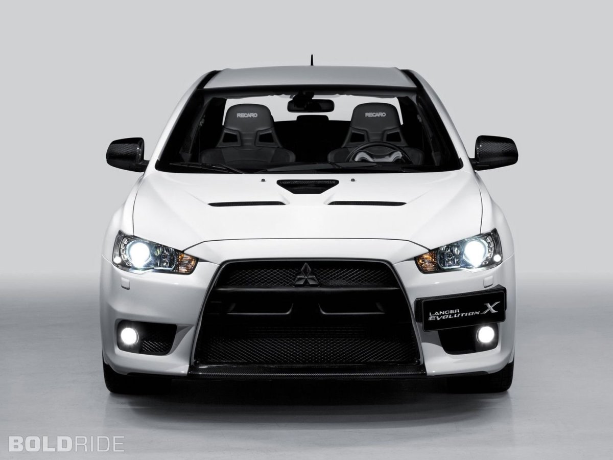 Митсубиси Лансер Эволюшн 10