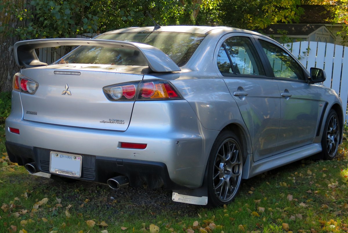 Цвет a31 Apex Silver Mitsubishi