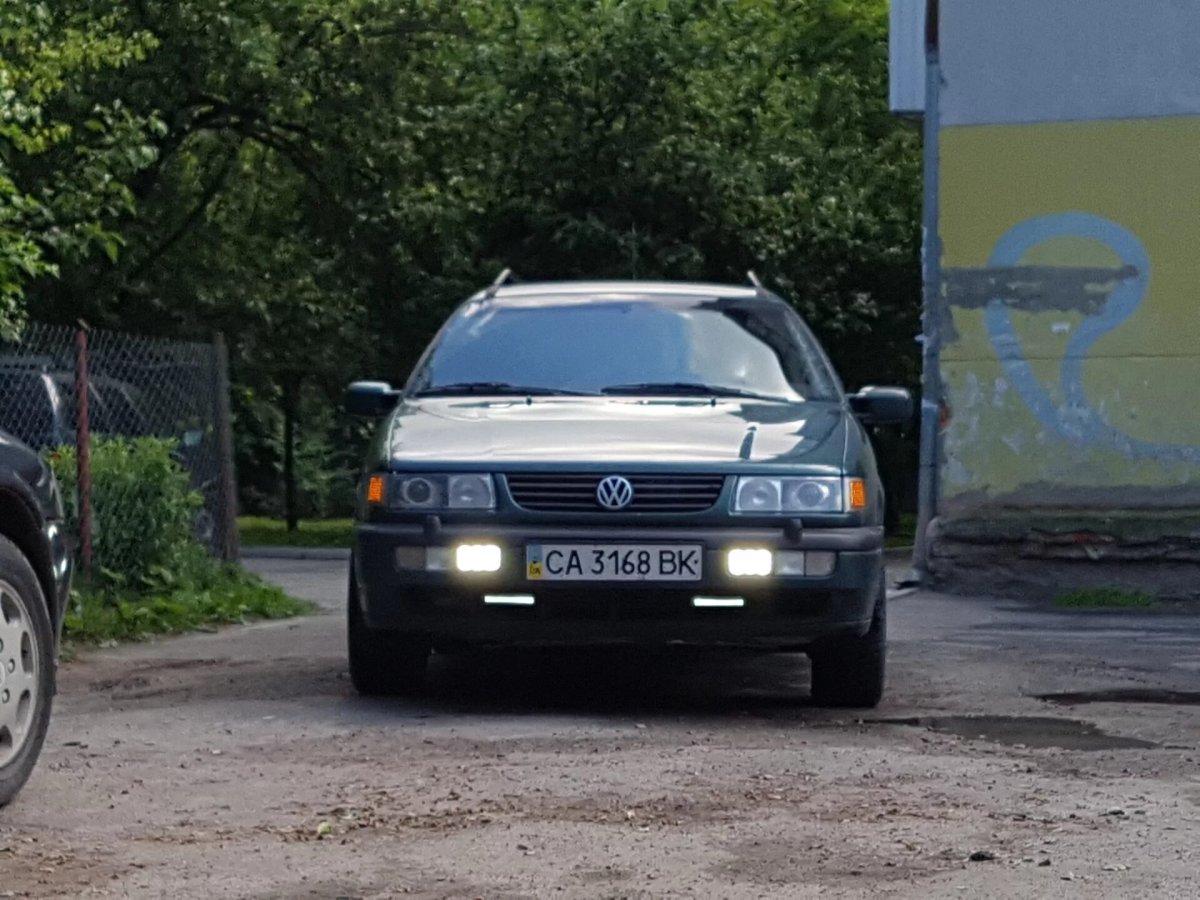 Туманки Фольксваген Пассат б4