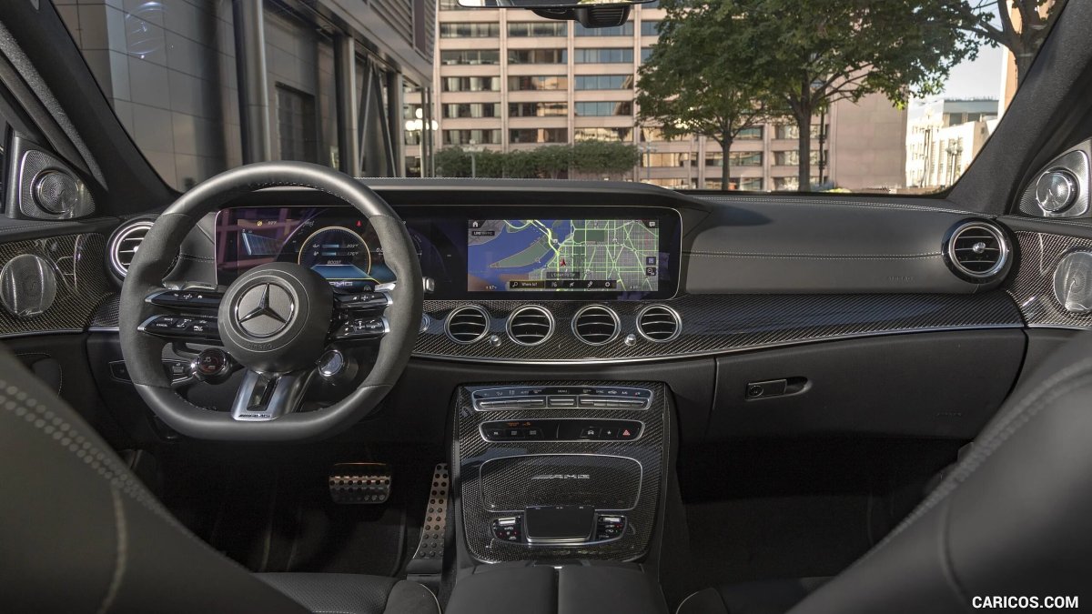 Мерседес е63 АМГ 2022