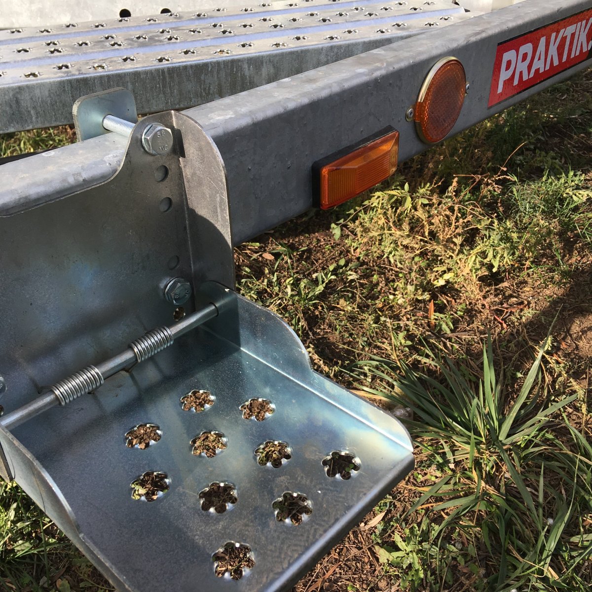 Подножка МЗСА