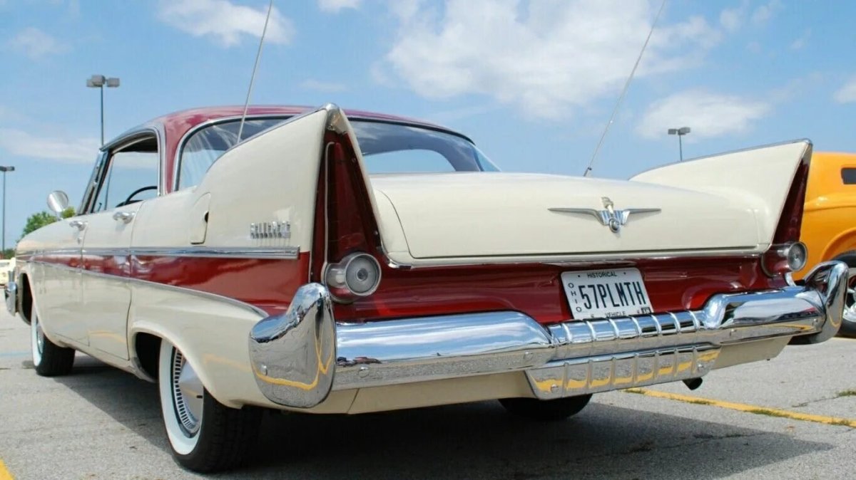 Plymouth Fury 1957 Chevrolet
