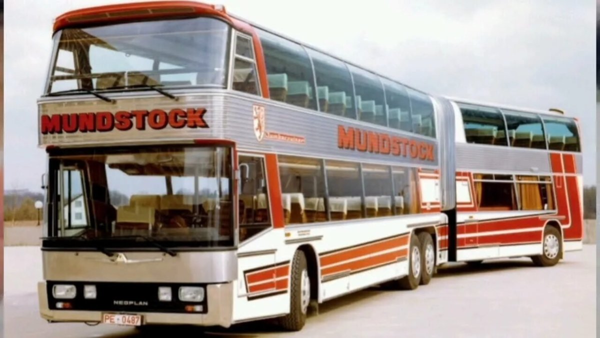 Неоплан автобус двухэтажный сочлененный