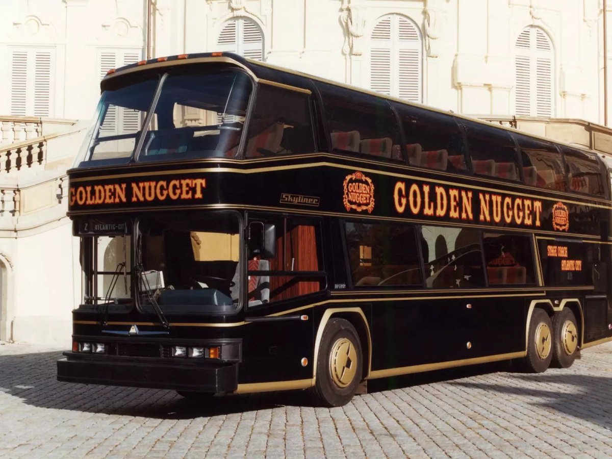 Neoplan Skyliner двухэтажный