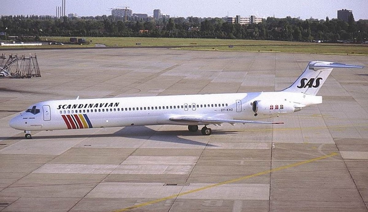 MD 81 SAS