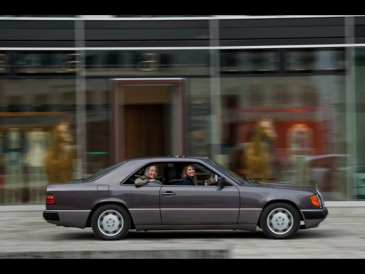 Мерседес c124 купе