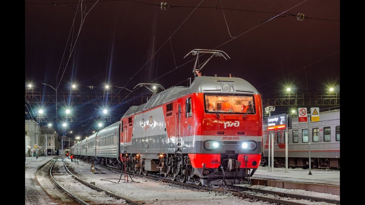 Пассажирский Локомотив эп2к