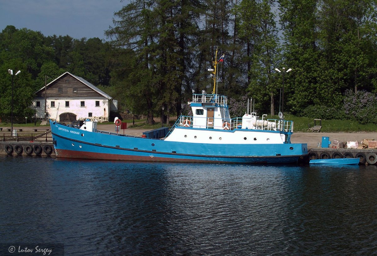 Теплоход Святитель Николай Валаам