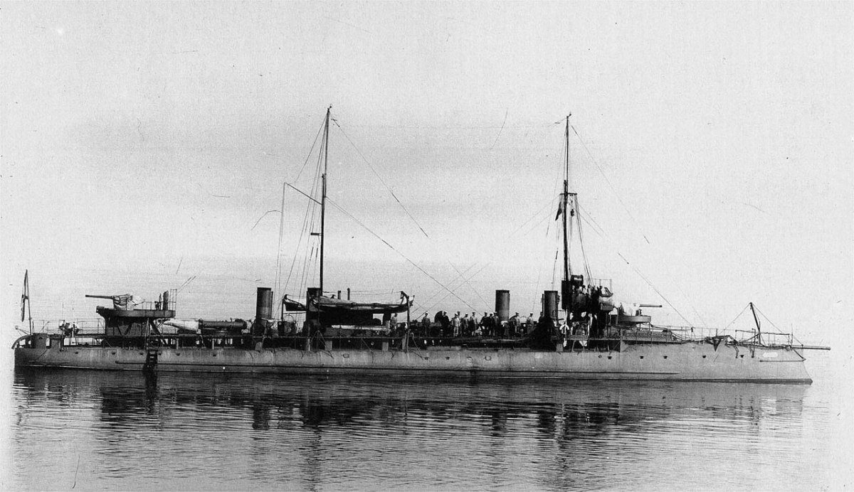 Эскадренный миноносец "лейтенант Ильин"