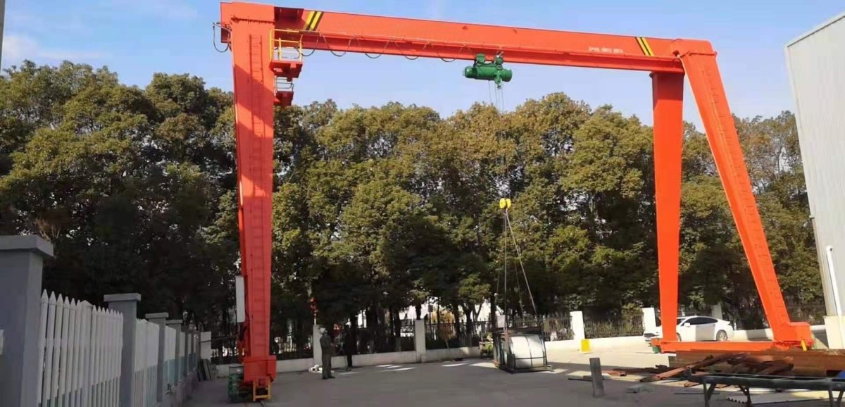 Крюк портального крана