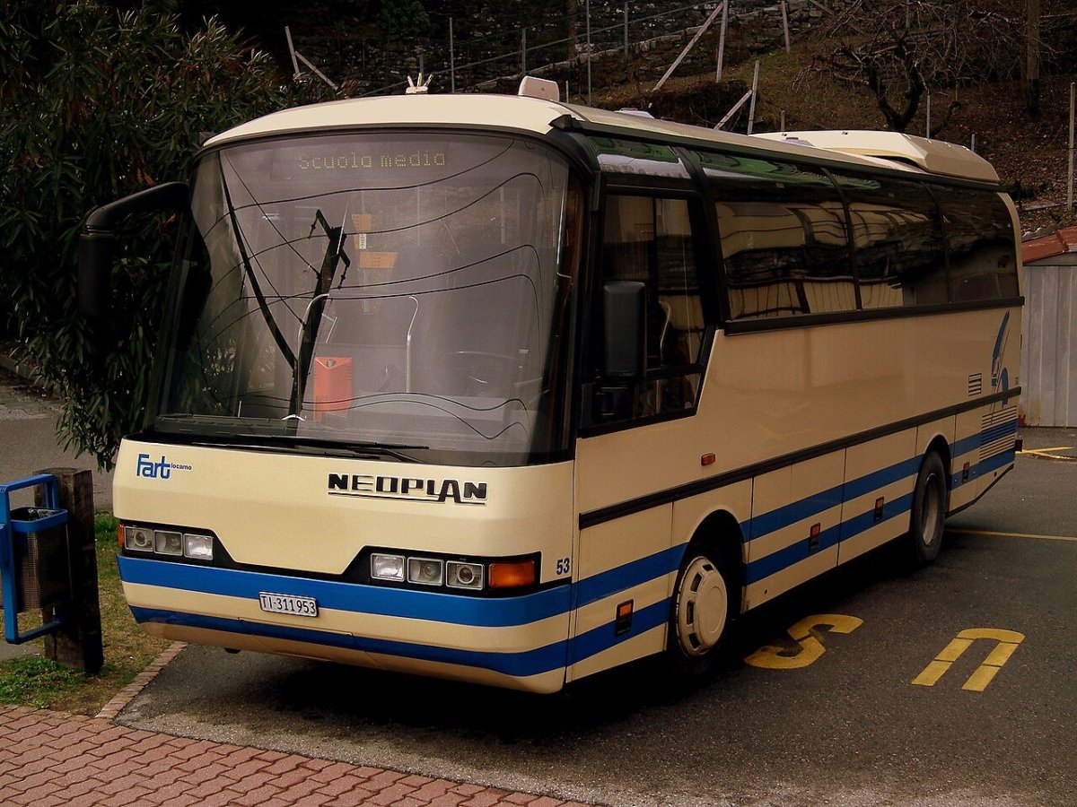 Neoplan n208
