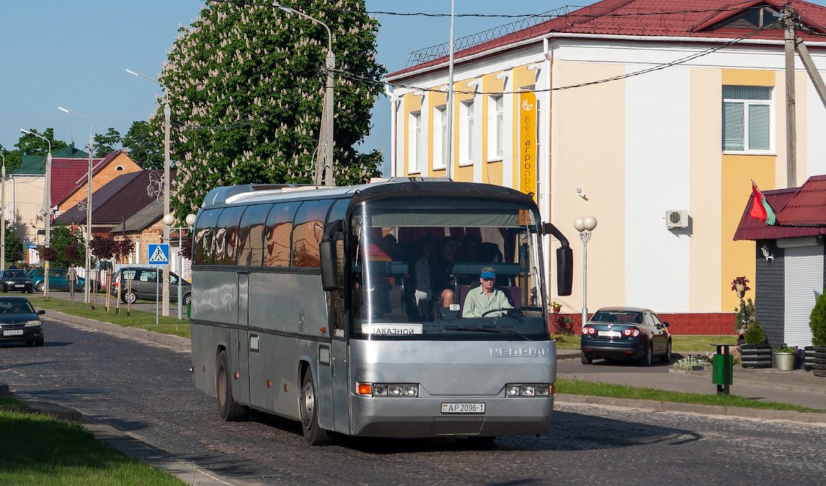 Фото первого автобуса