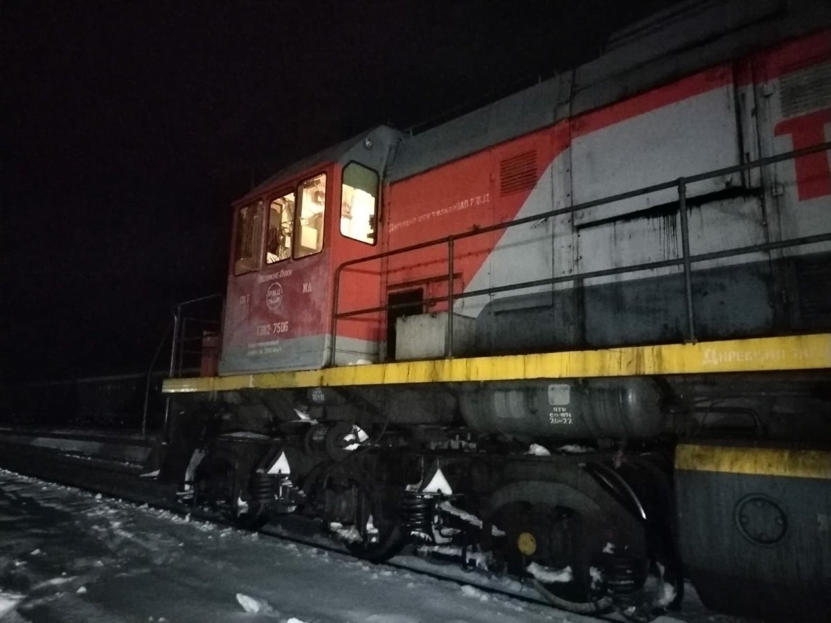 Поезд тепловоз