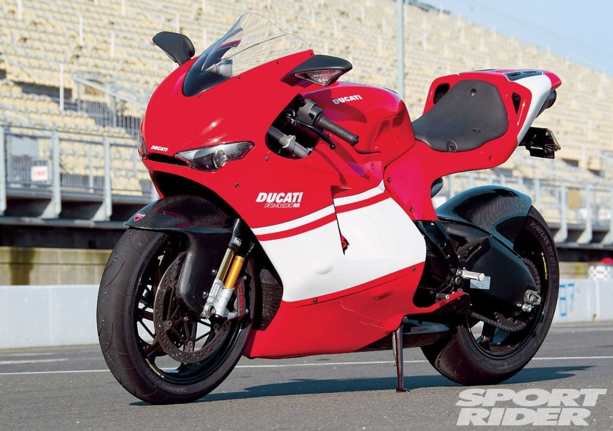Мотоцикл Ducati Desmosedici RR