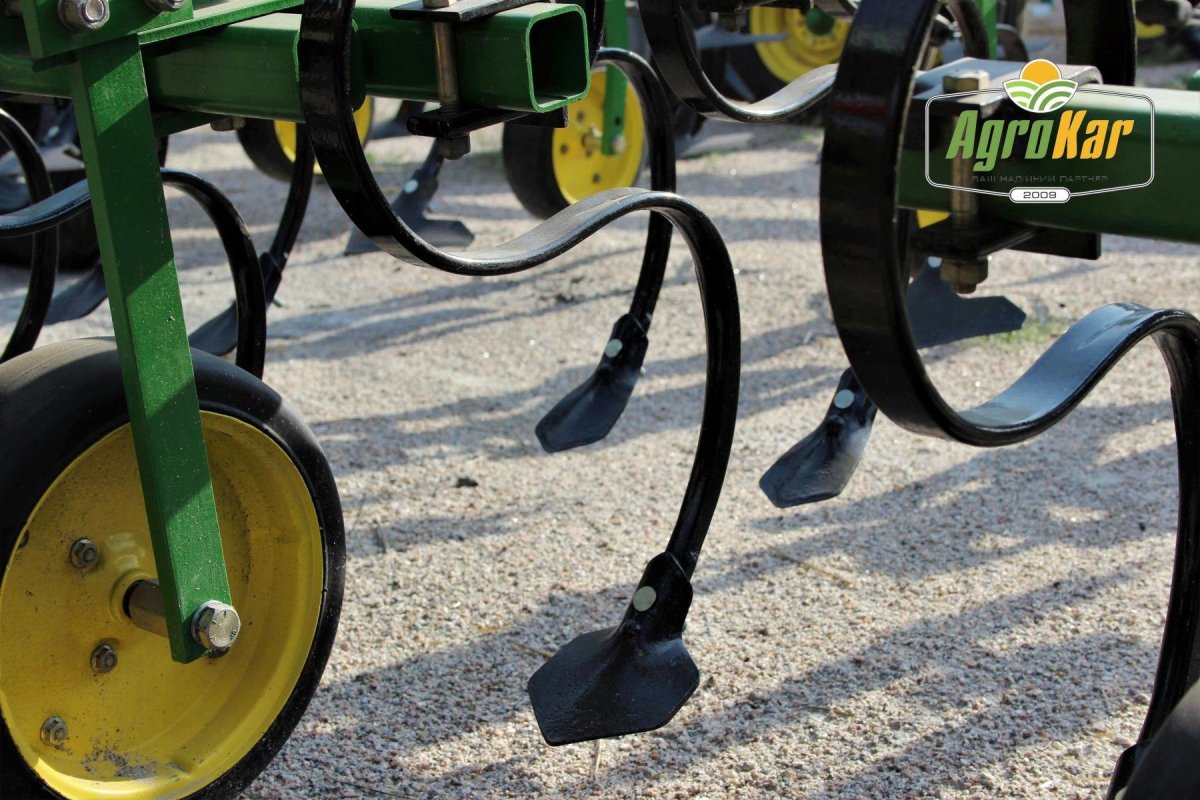 Пропашной культиватор Джон Дир