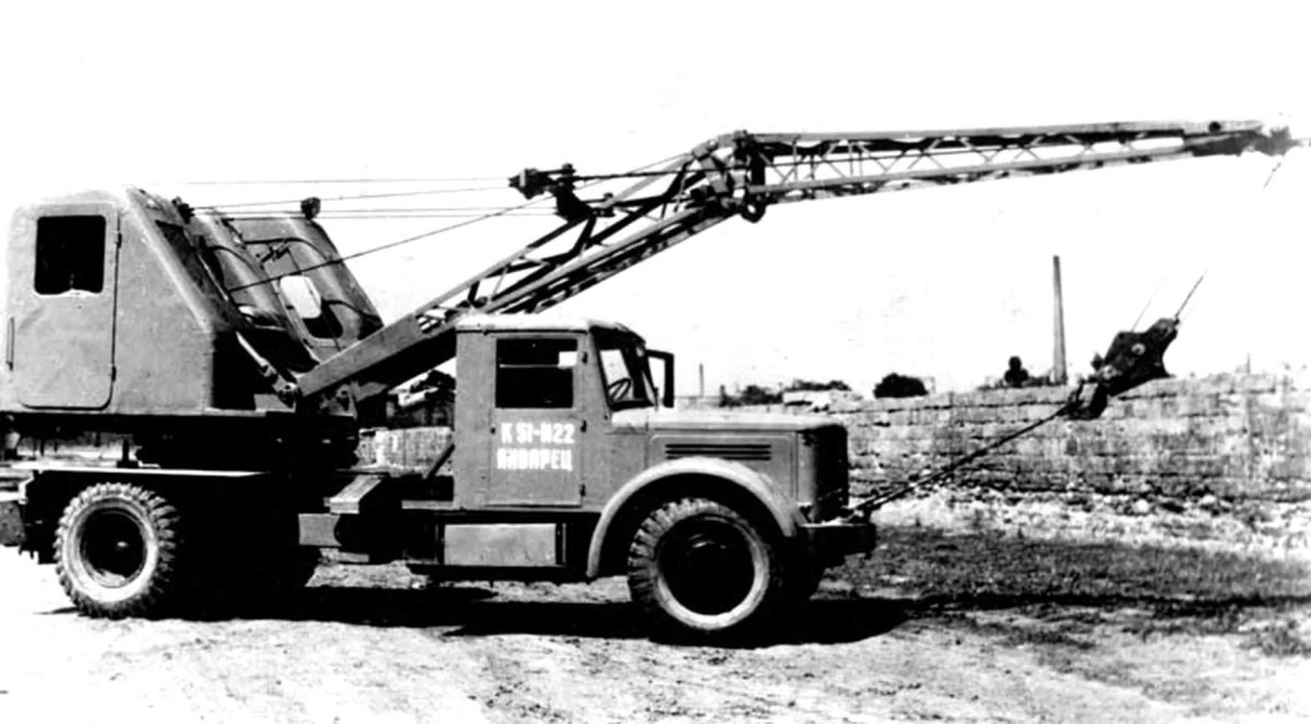 Автокран к-51 на шасси МАЗ-500