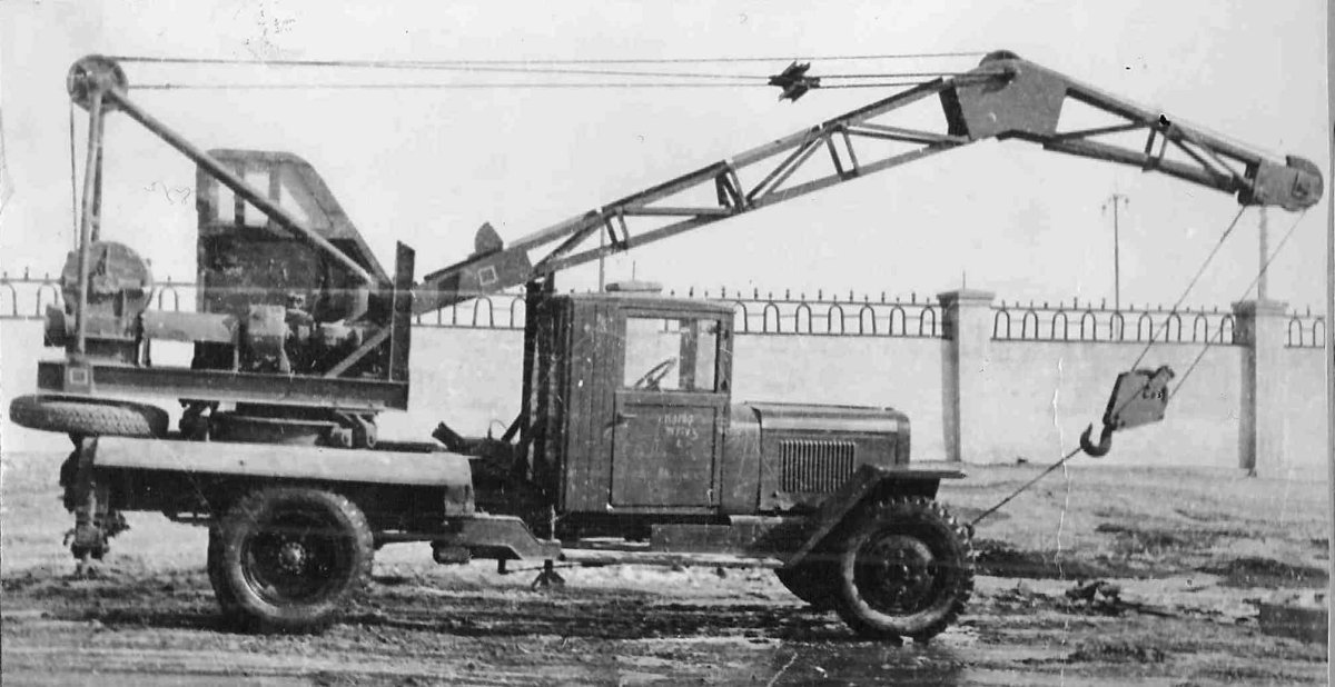 Автокран к-31 на шасси ЗИС-5