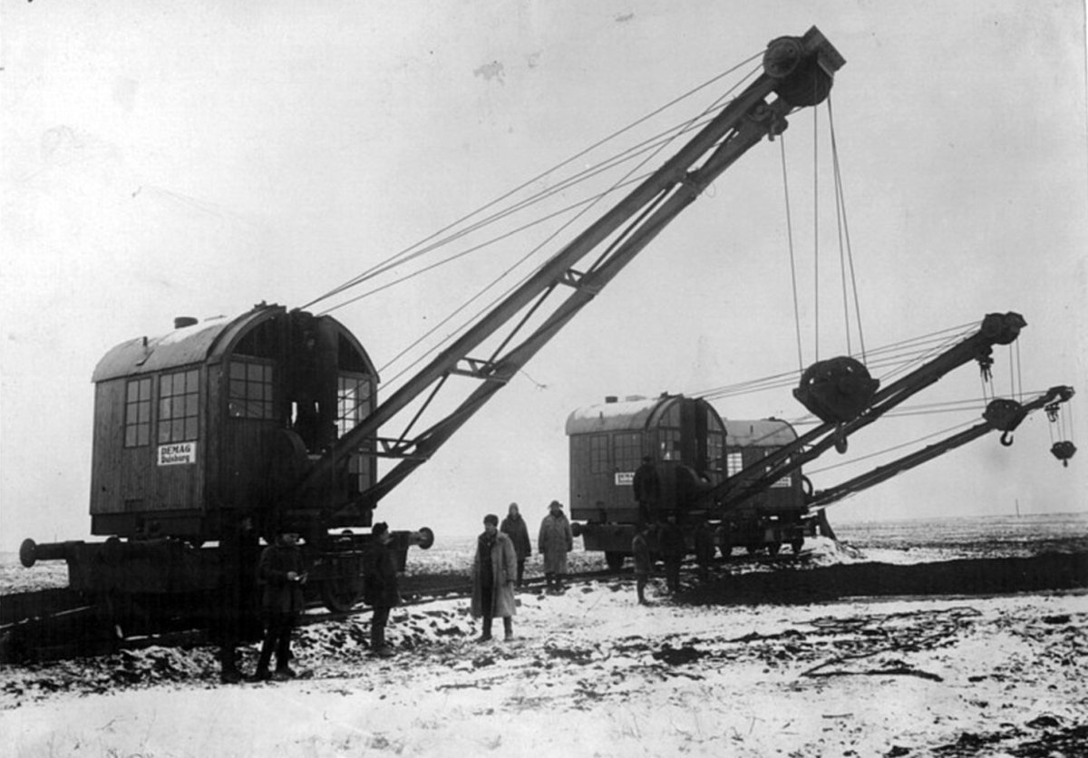 Кран Демаг Балтийский завод