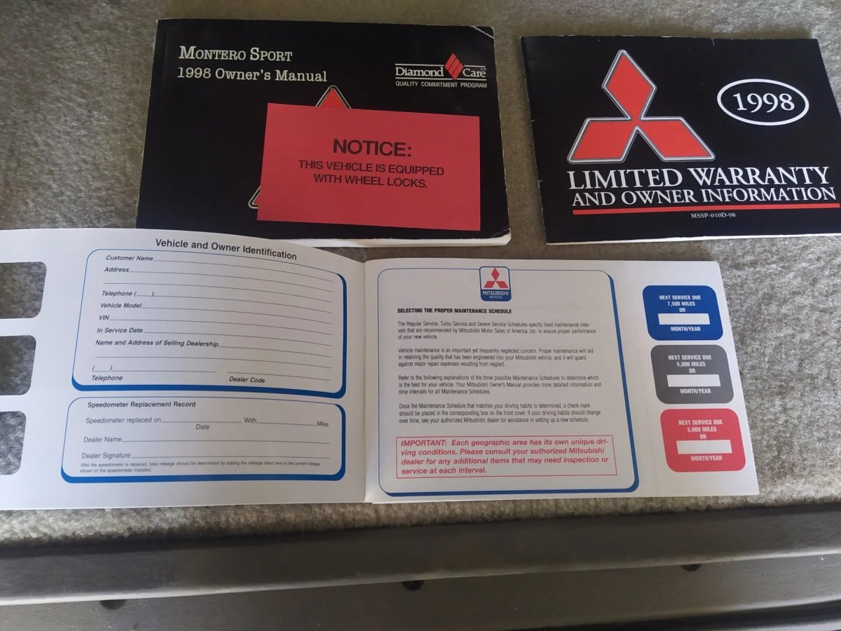 Сервисная книжка Mitsubishi Pajero Sport 2