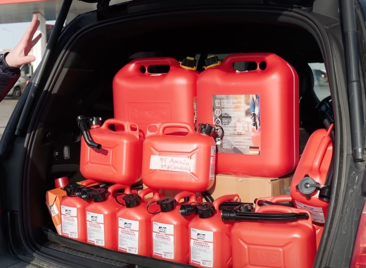 Сколько можно перевозить топлива в машине