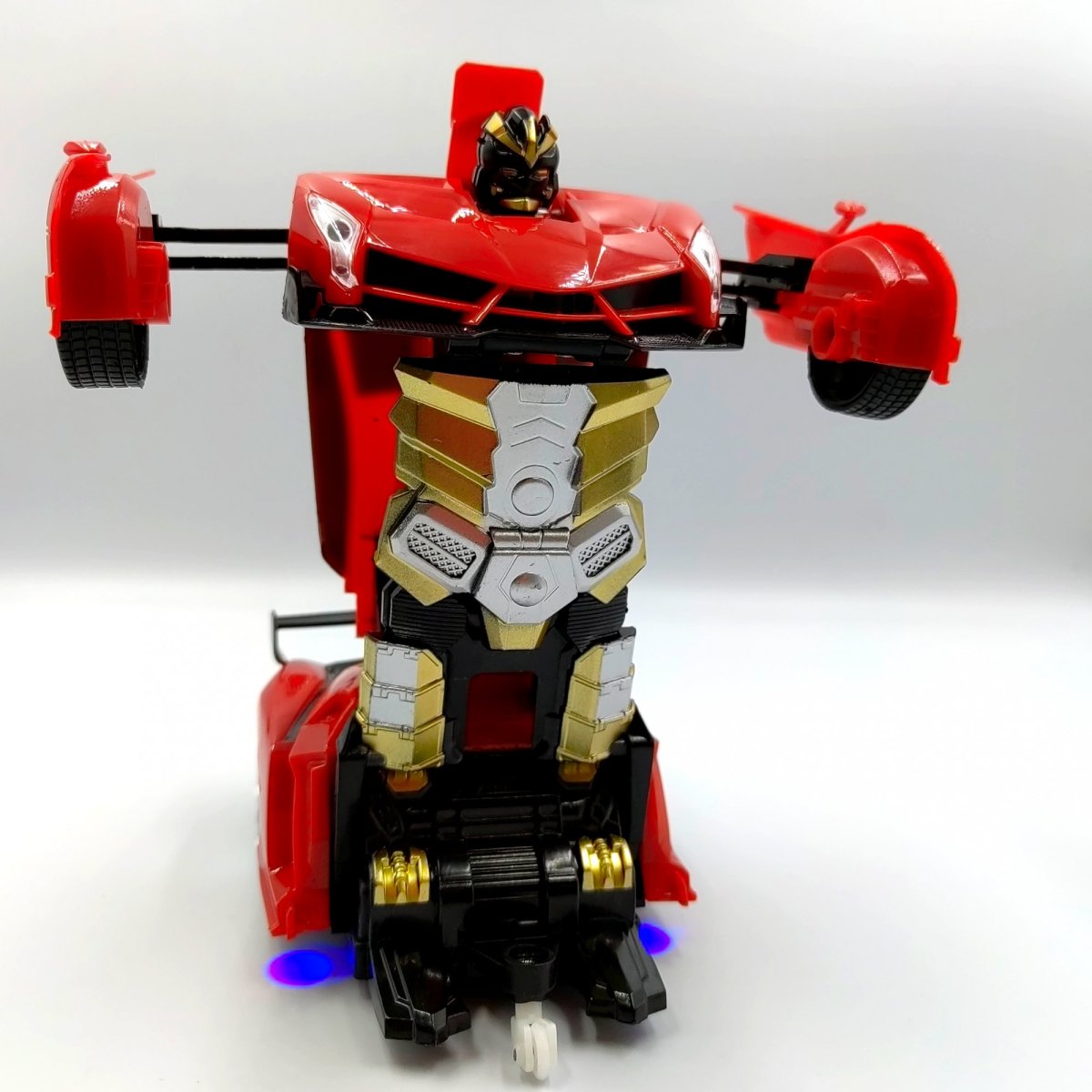 Красный трансформер