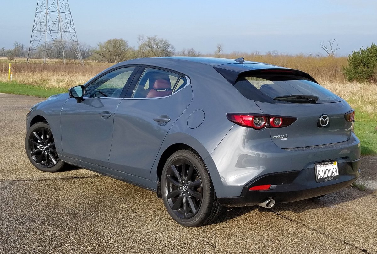 Mazda 3 хэтчбек 2020