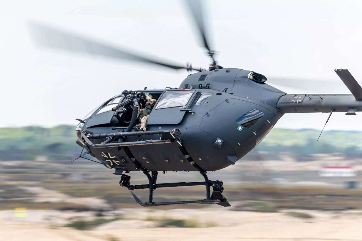 Nh90 TTH (Tactical transport Helicopter)