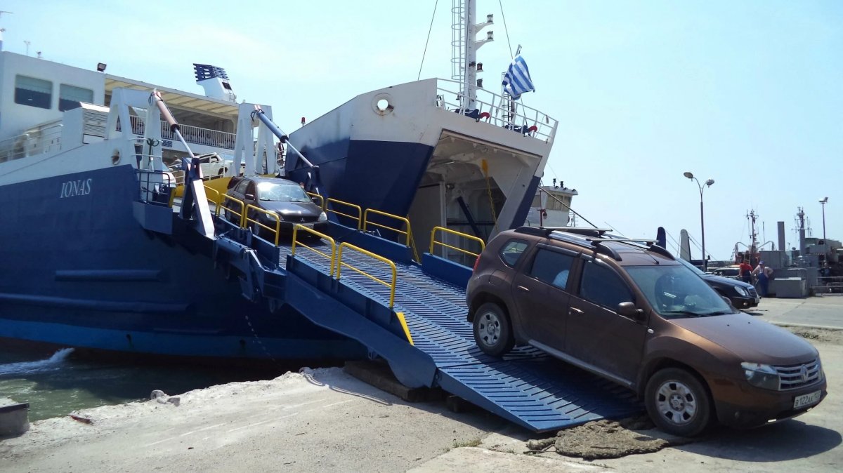 Керченская паромная переправа