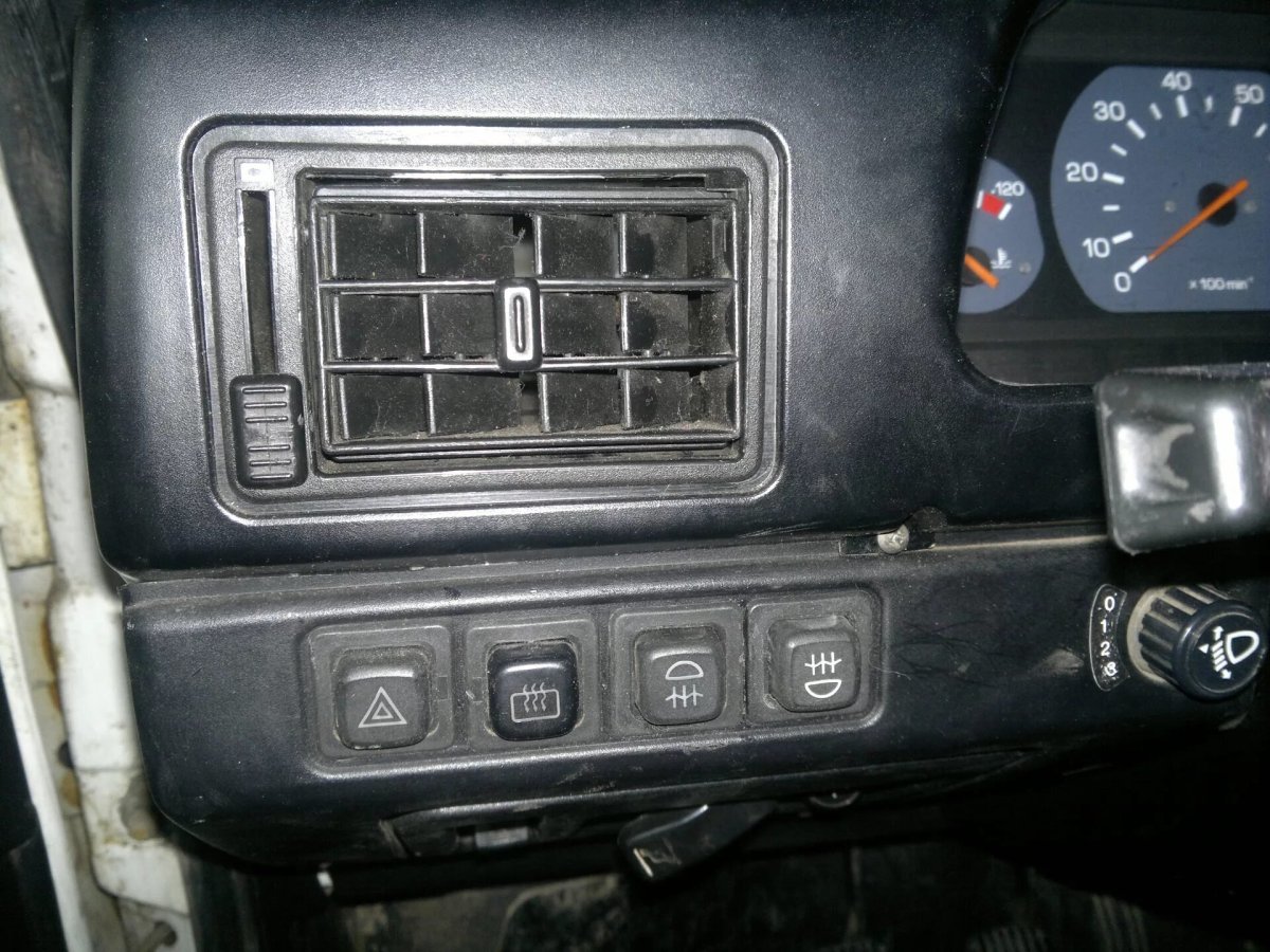 Кнопки ИЖ 2126