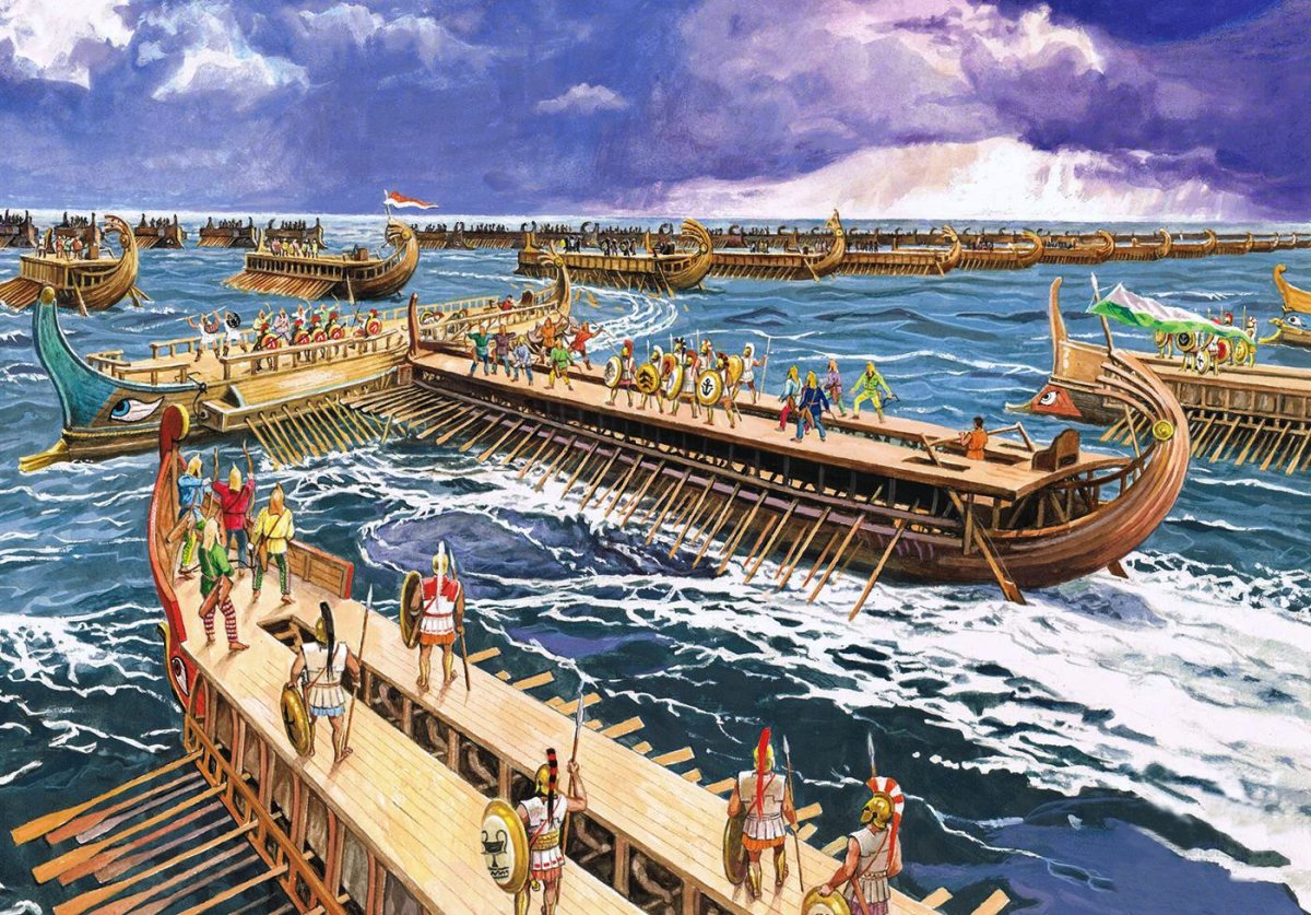 Таран римской триремы