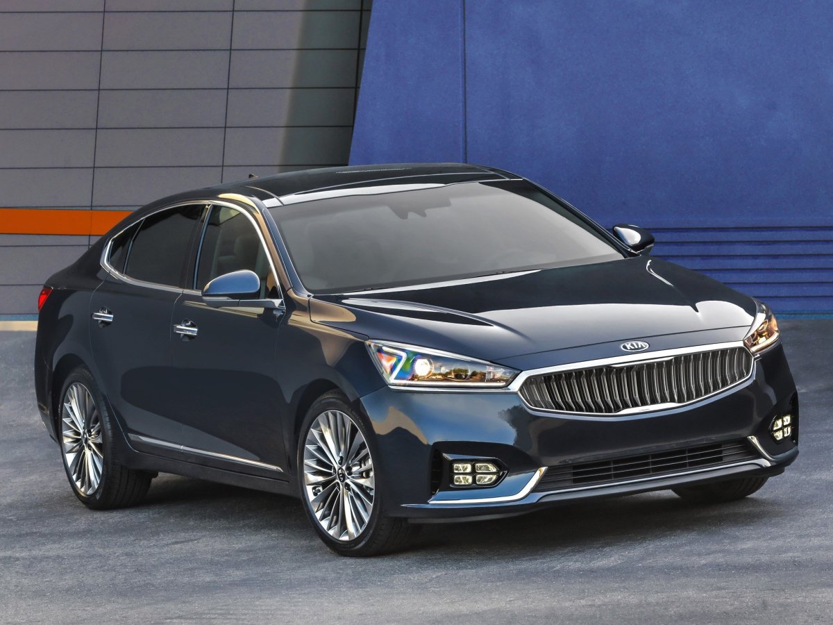 Kia Каденза 2017