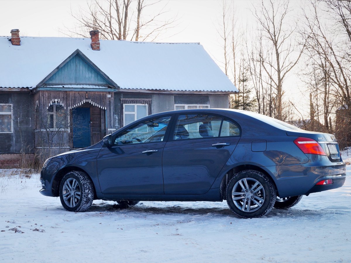 Джили Эмгранд 7 2019