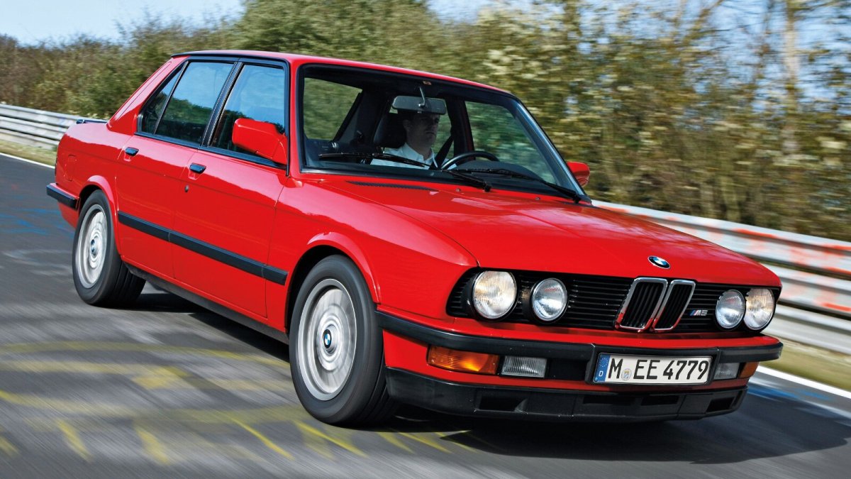BMW e28 m5