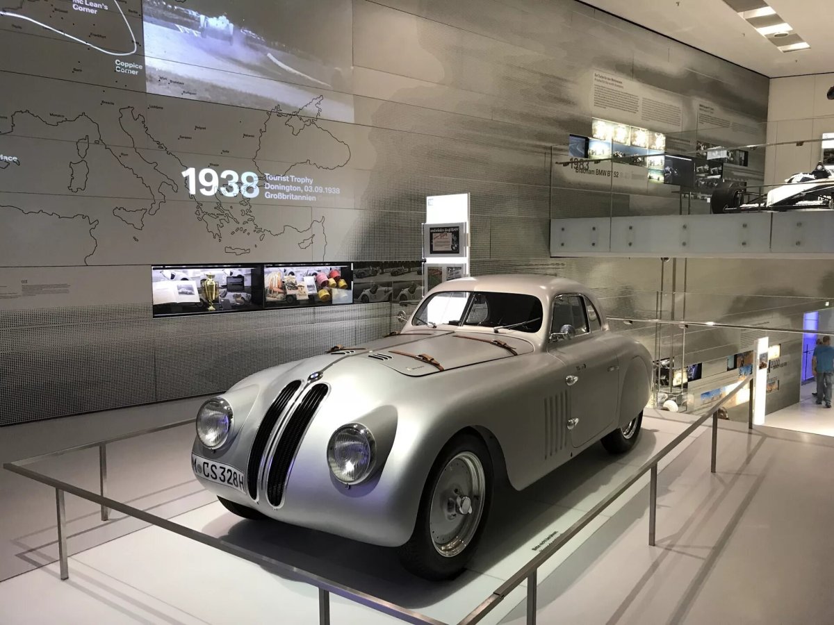 Музей БМВ В Москве