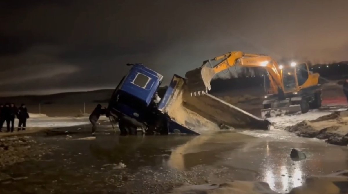 Ледовая переправа Тобольск