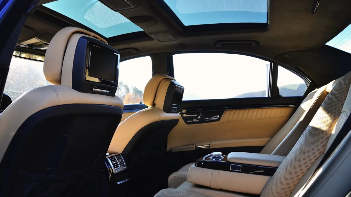 W221 черный Designo салон