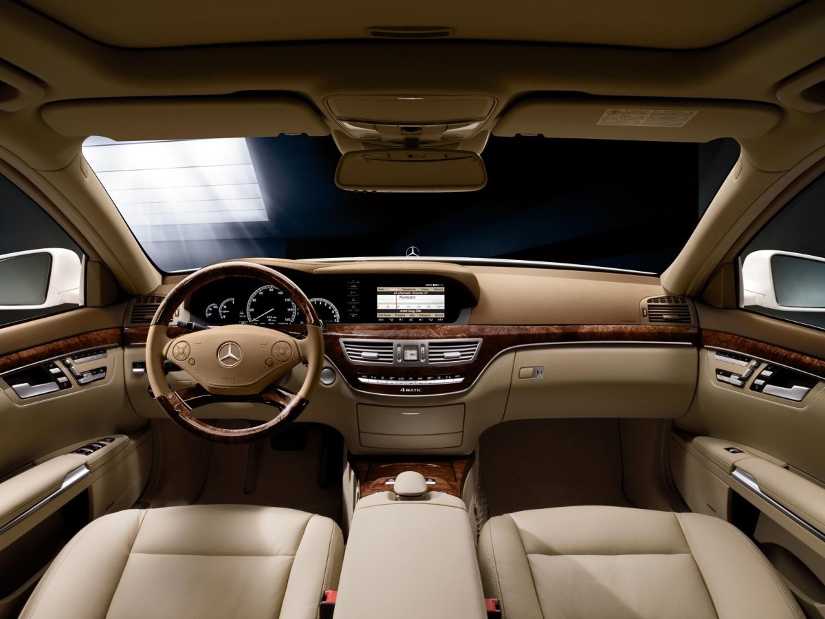 Mercedes-Benz s-класс w221 салон