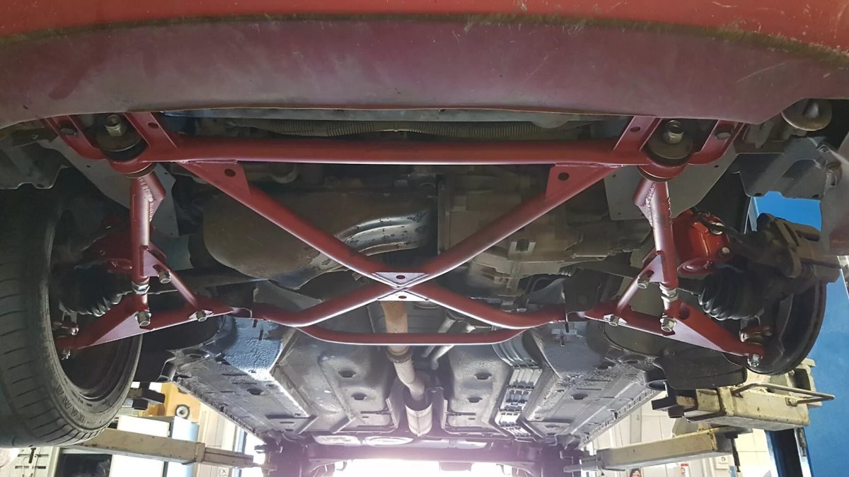 Задняя подвеска Лада Калина спорт 2