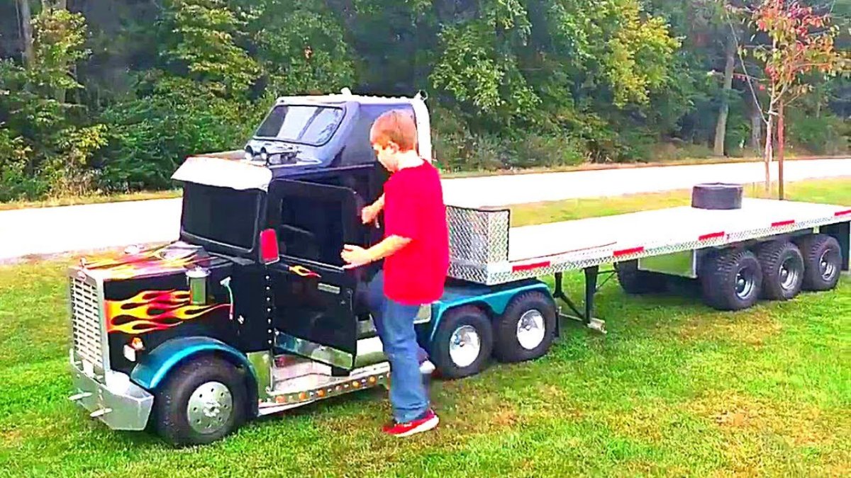 Электрогрузовик КАМАЗ