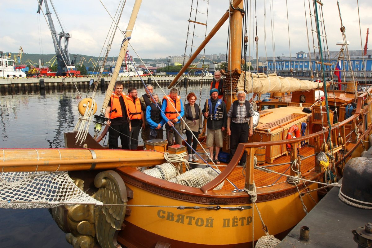Яхта Святой Петр Соловки