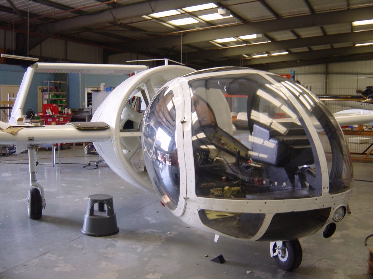 Круглый самолет