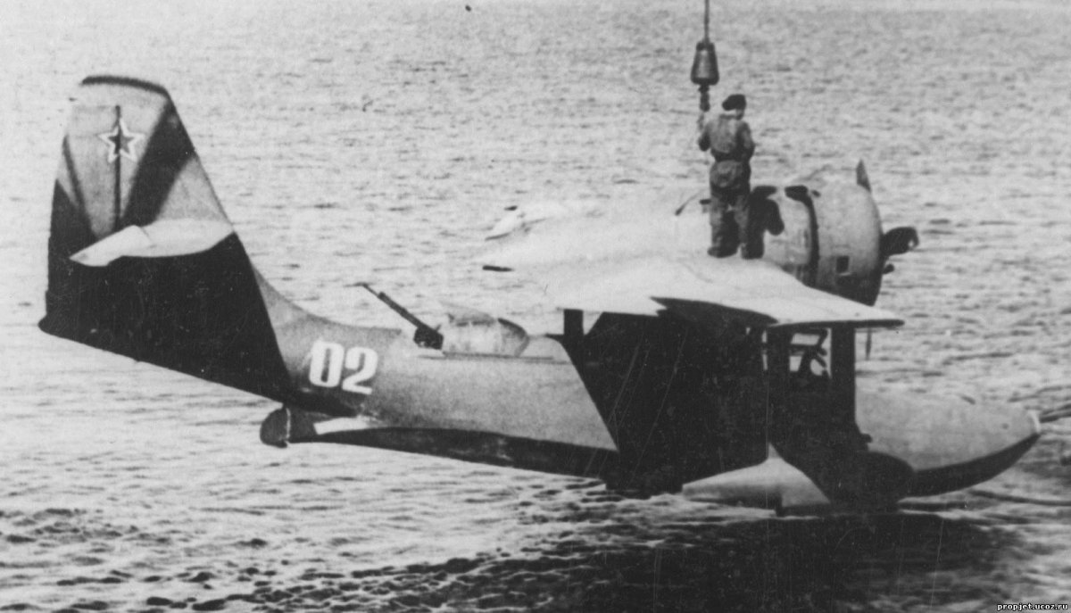 Гидросамолет кор-2 бе-4