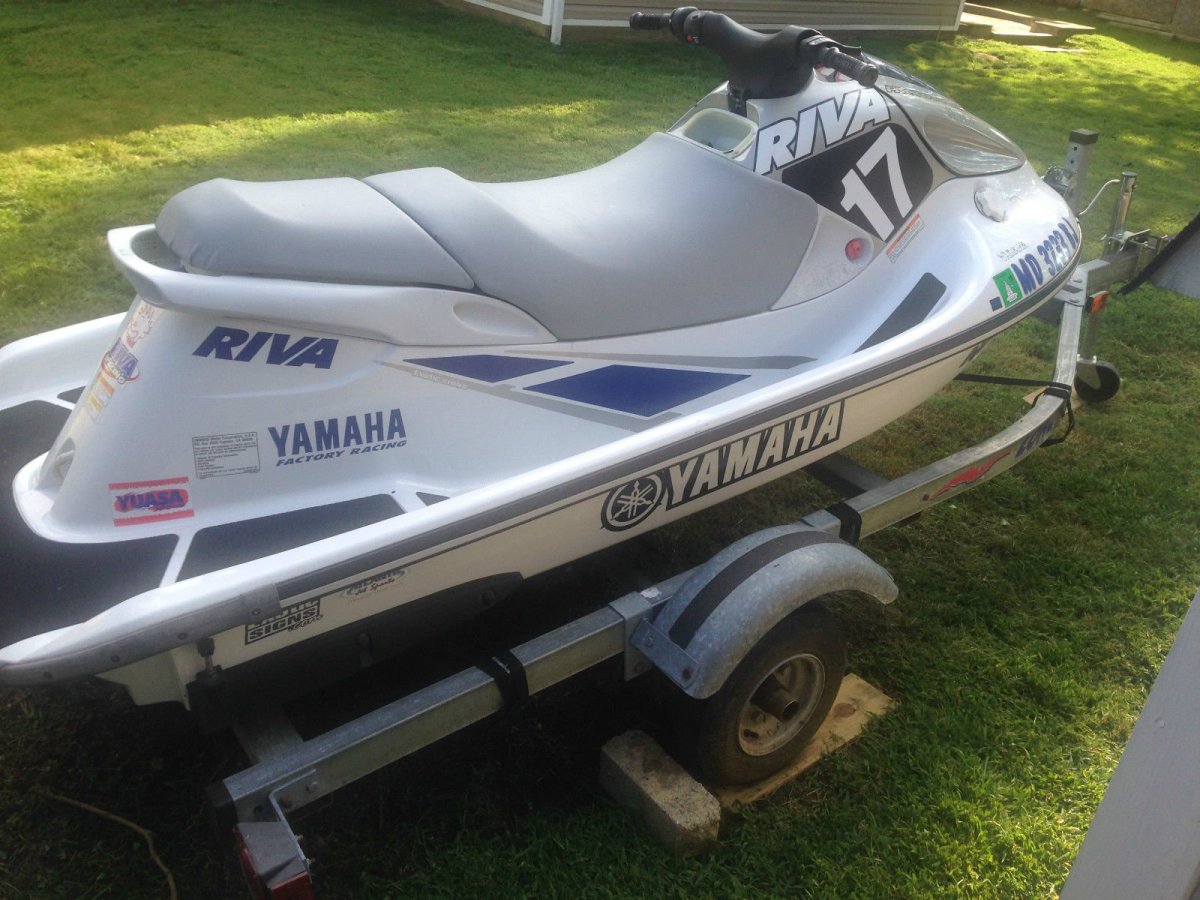 Yamaha GP 800