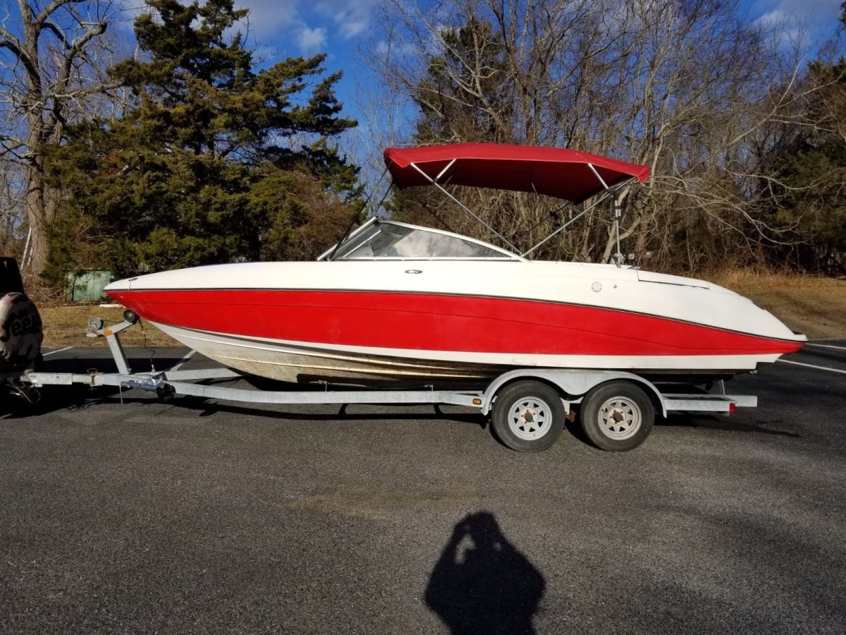 Yamaha Jet Boat 270