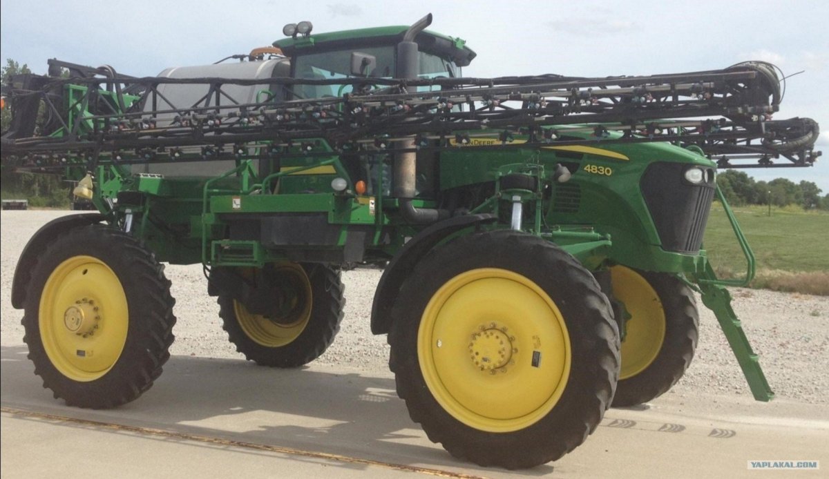 Джон Дир опрыскиватель 4830